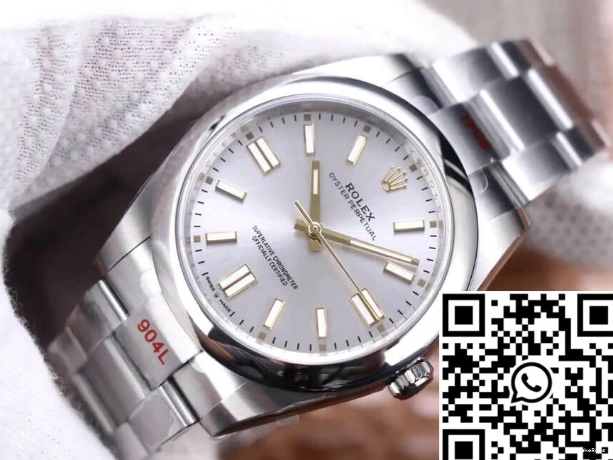 Factory Perpetual M124300-0001 Oyster EW 41MM Silver Dial Rolex 0524